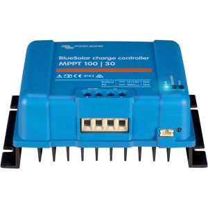 Victron BlueSolar MPPT 100-30 front angle